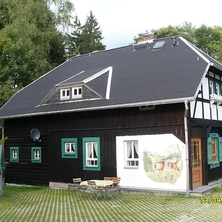 Ferienhaus In Grunheide Mit Grill, Garten Und Terrasse