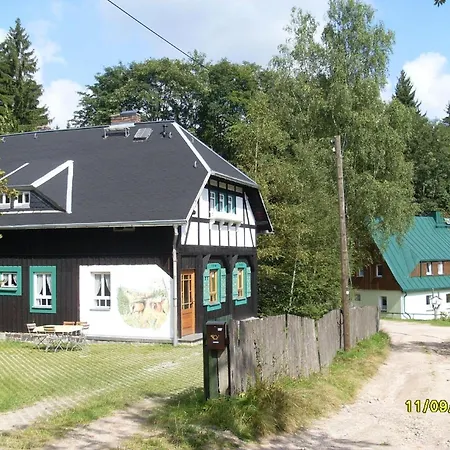 Ferienhaus In Grunheide Mit Grill, Garten Und Terrasse Albertsberg